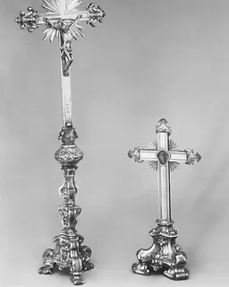 Altar cross by Anonymous
